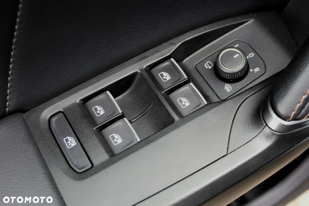Cupra Formentor 1.5 TSI DSG - 28
