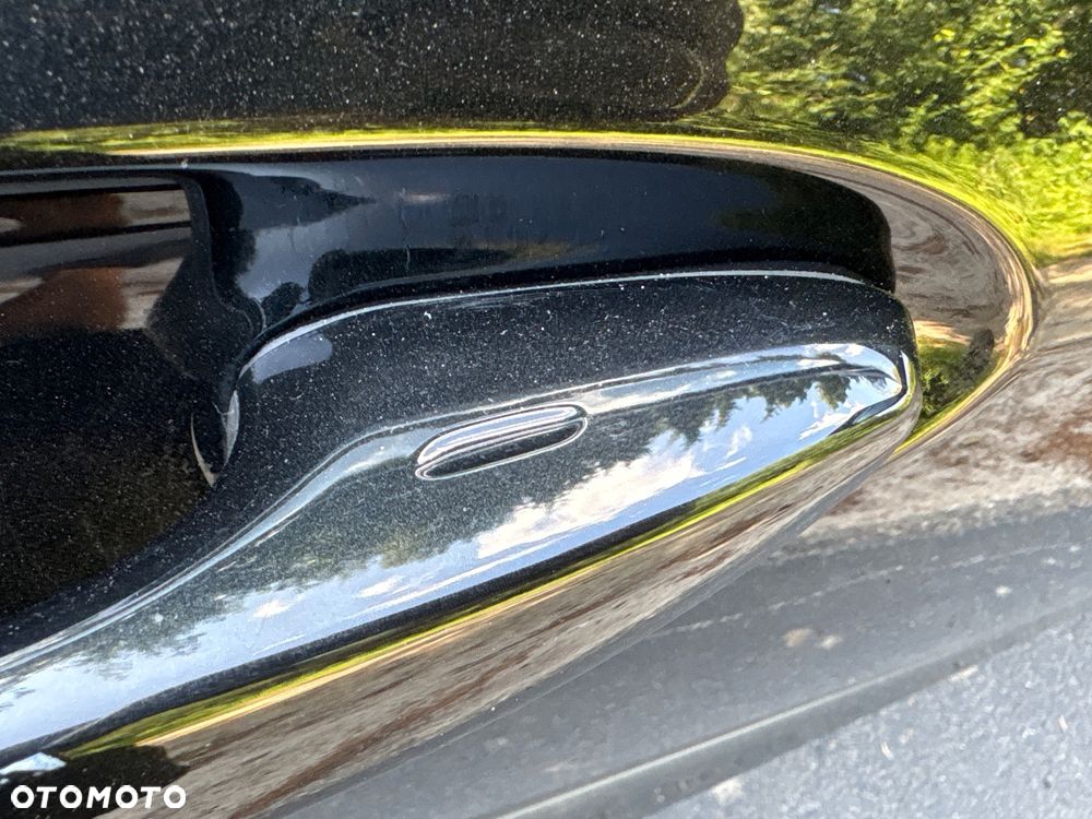Lexus UX - 31