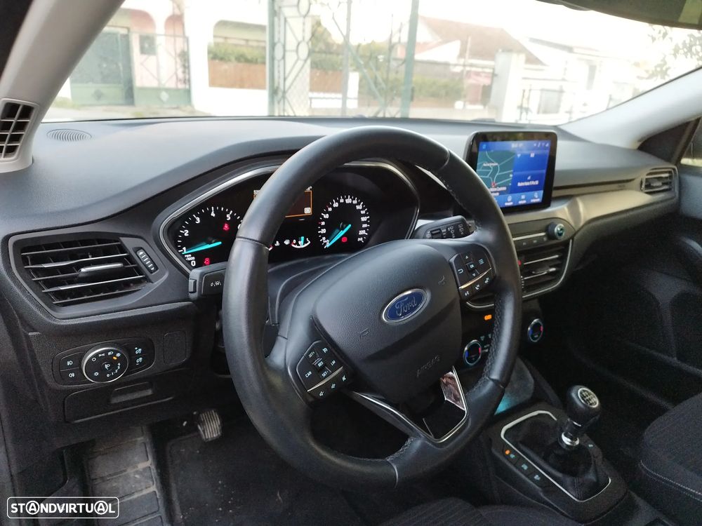 Ford Focus SW 1.0 EcoBoost Titanium - 2