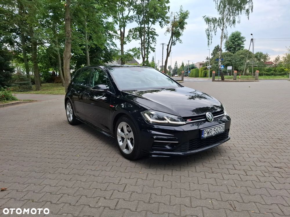 Volkswagen Golf 2.0 TDI R-Line DSG - 6