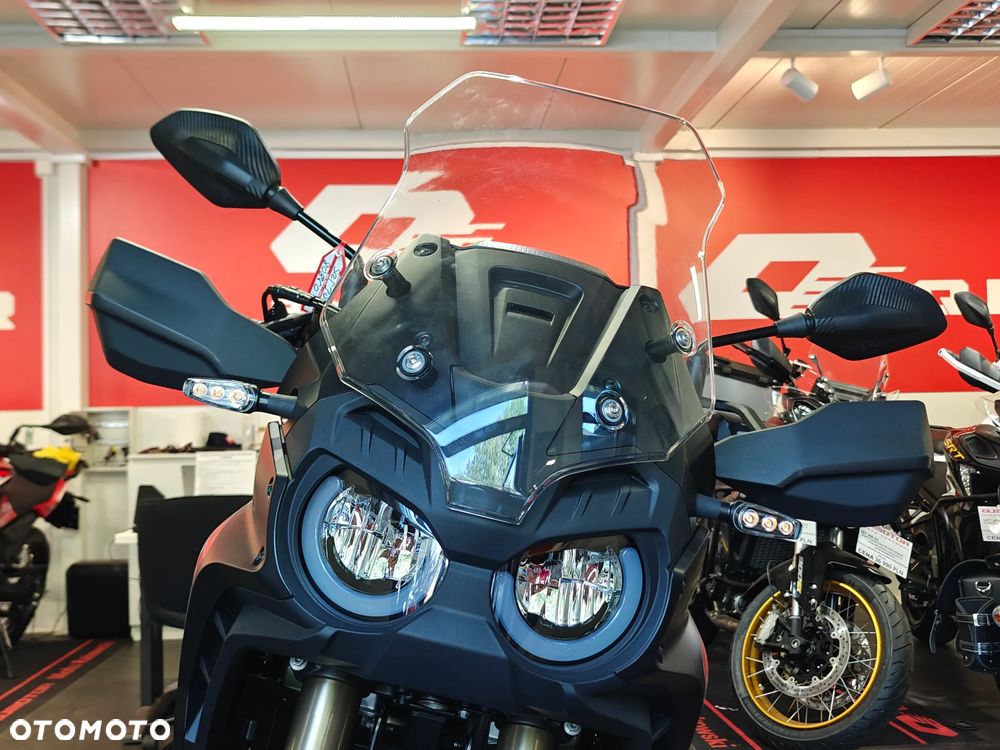 QJMOTOR SRT 300DX - 7