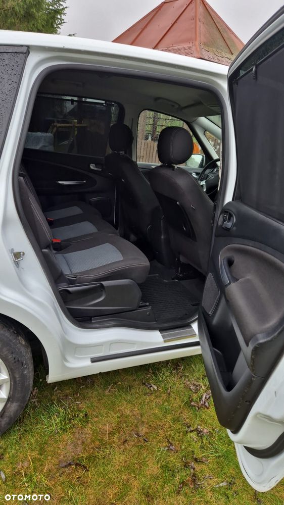 Ford S-Max 2.0 TDCi DPF Titanium - 26