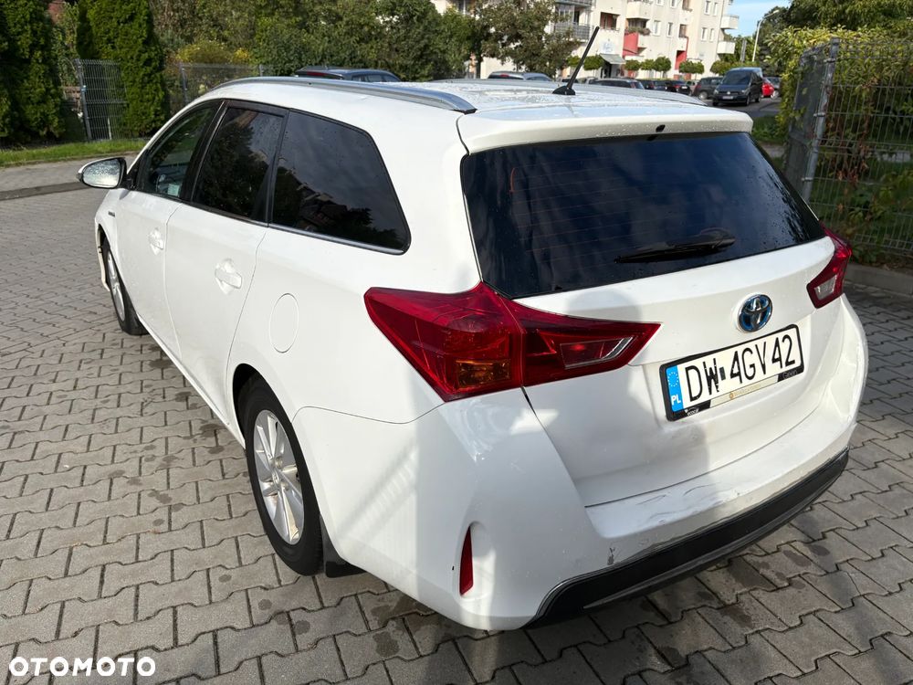 Toyota Auris 1.8 HSD Luna - 12