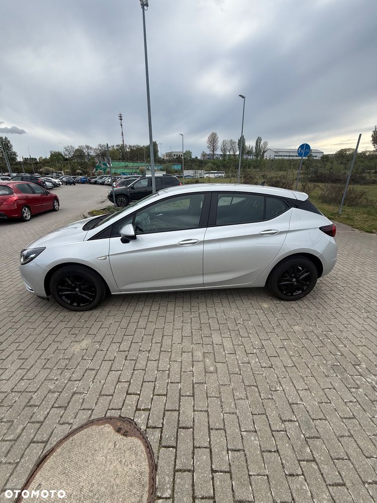 Opel Astra 1.6 CDTI Active - 4