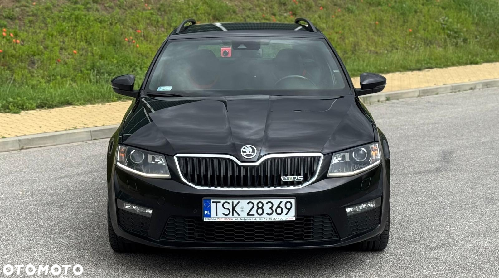 Skoda Octavia 2.0 TDI RS DSG - 6