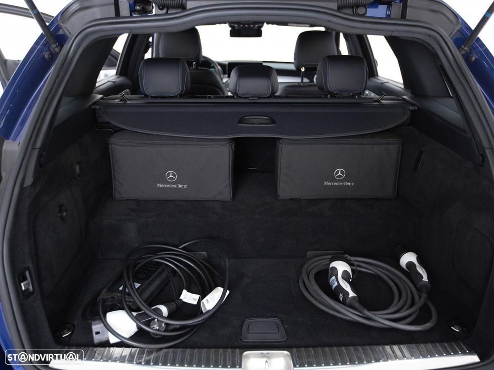 Mercedes-Benz C 300 de T 9G-TRONIC AMG Line - 12