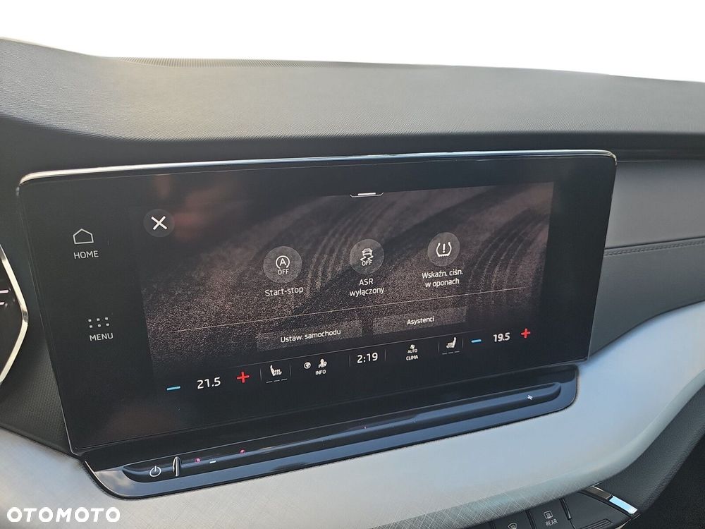 Skoda Octavia 2.0 TDI Ambition DSG - 37