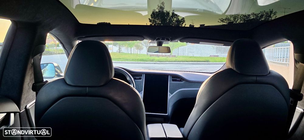 Tesla Model S 100 kWh Long Range Plus AWD - 26
