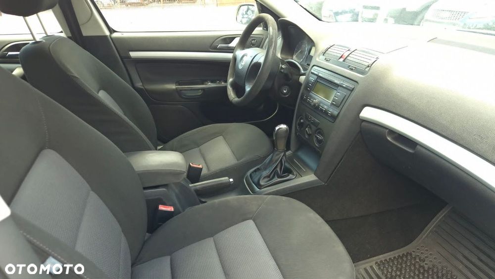 Skoda Octavia - 8