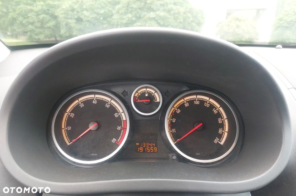 Opel Corsa - 7
