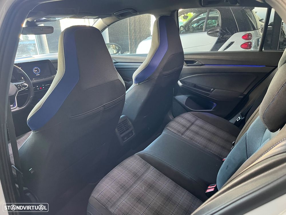 VW Golf 1.4 GTE Plug-in - 12