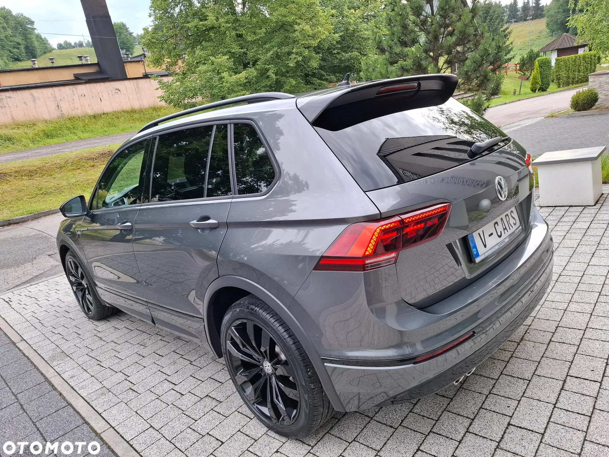 Volkswagen Tiguan 2.0 TDI SCR 4MOTION DSG Highline - 13