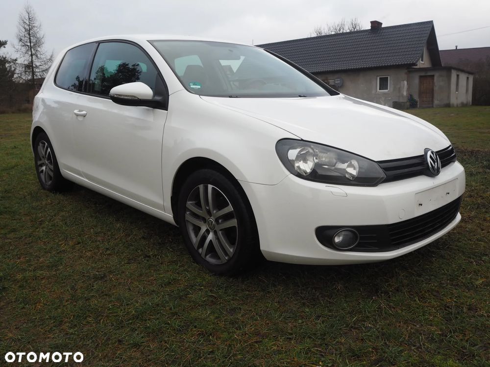 Volkswagen Golf 1.6 United - 11