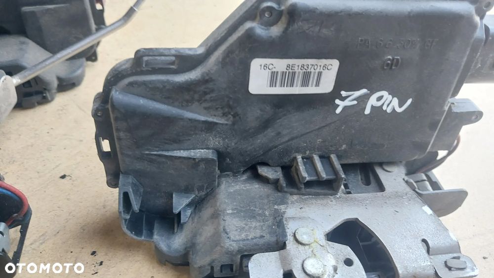 Zamek drzwi prawy lewy przód tył 9Pin 7Pin Audi A4 B7 B6 Volkswagen Audi 4B1837015G  8E1837016C ORYGINAŁ - 5