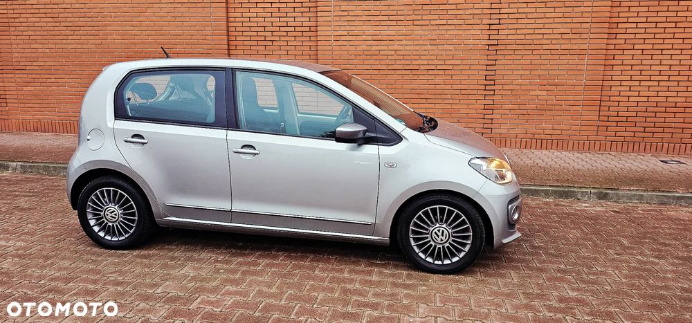 Volkswagen up! club - 8
