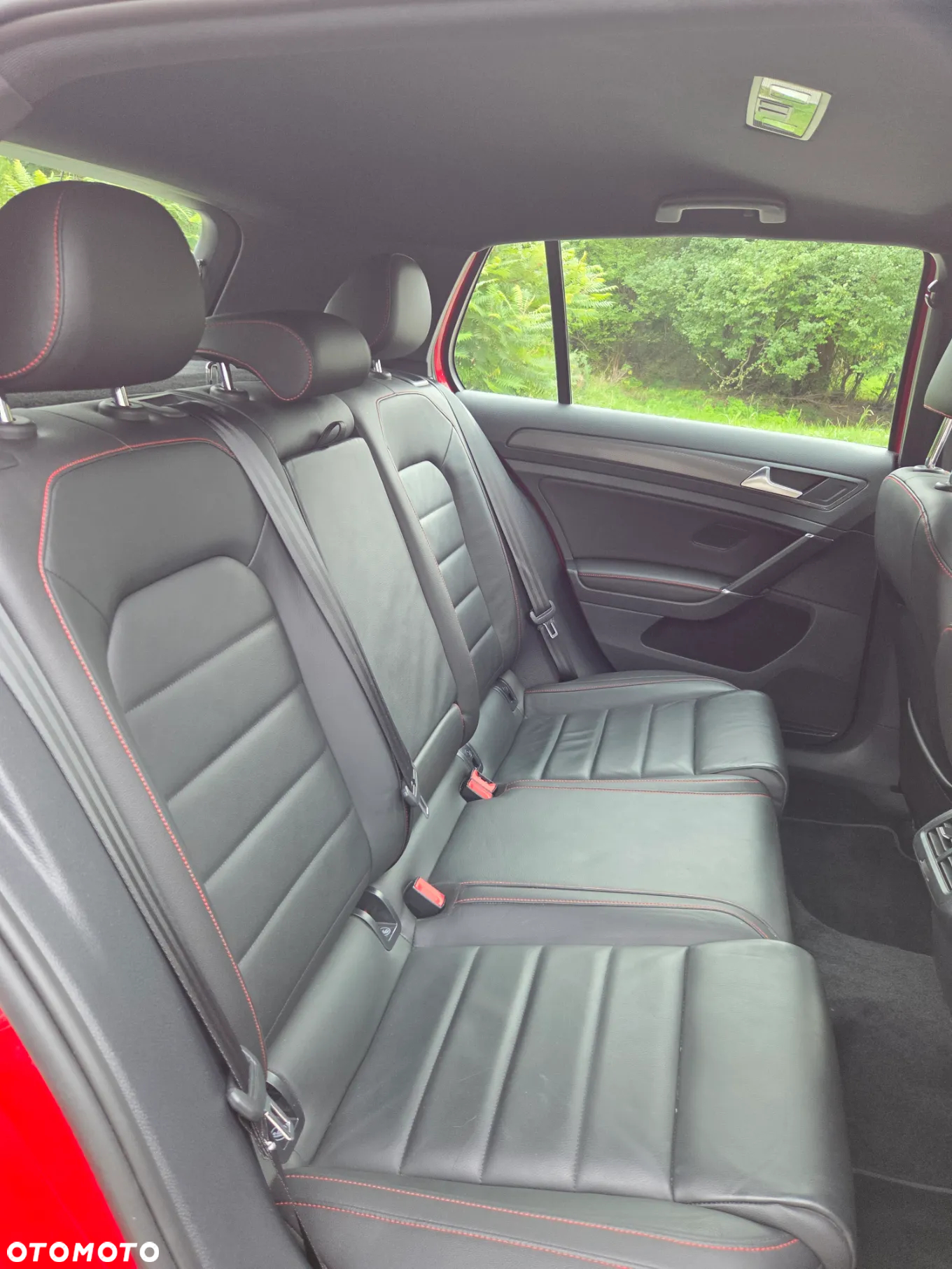 Volkswagen Golf - 17