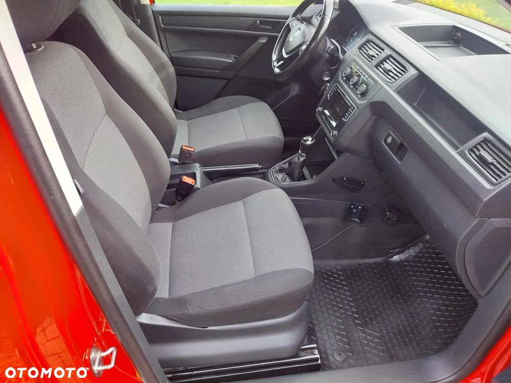 Volkswagen Caddy - 8