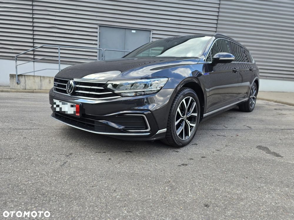 Volkswagen Passat 1.4 TSI DSG GTE - 1