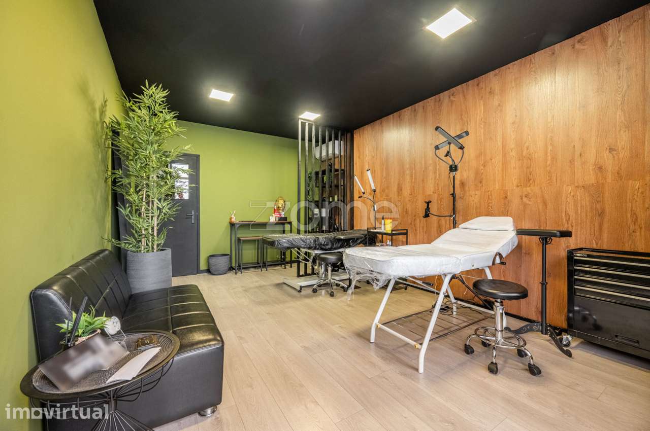 ESPAÇO COMERCIAL VERSÁTIL COM POSSIBILIDADE PARA HABITAÇÃO - Grande imagem: 3/19