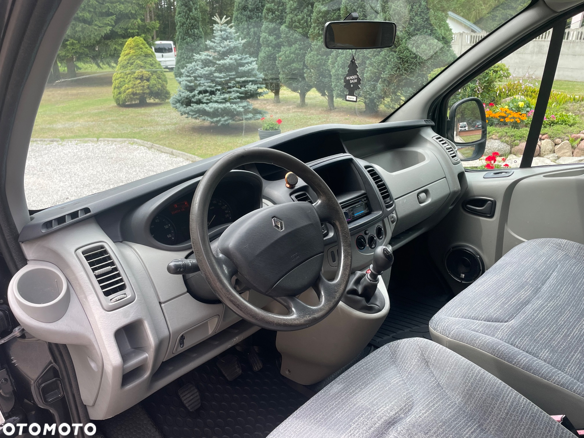 Renault Trafic - 10