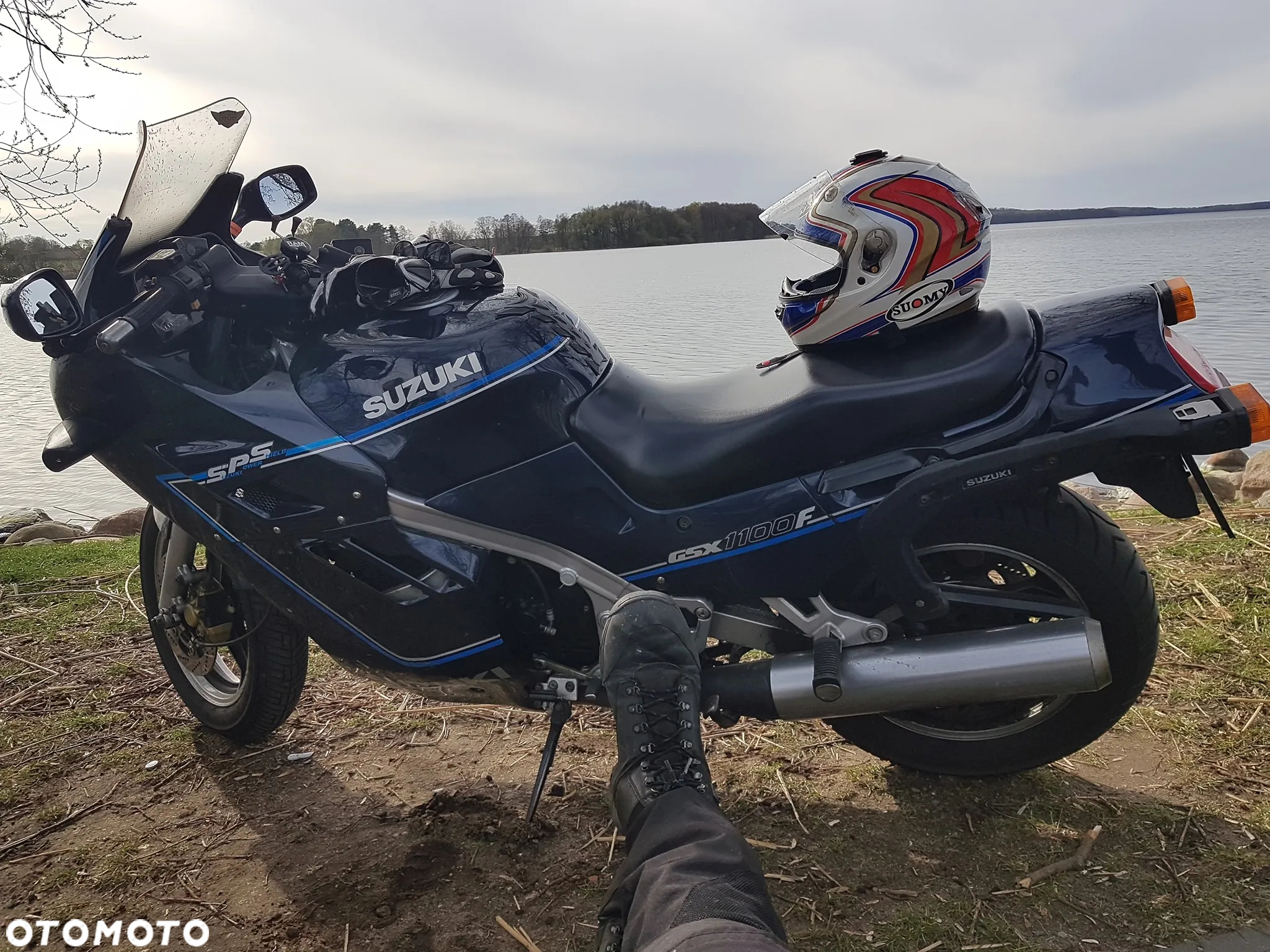 Suzuki GSX - 7