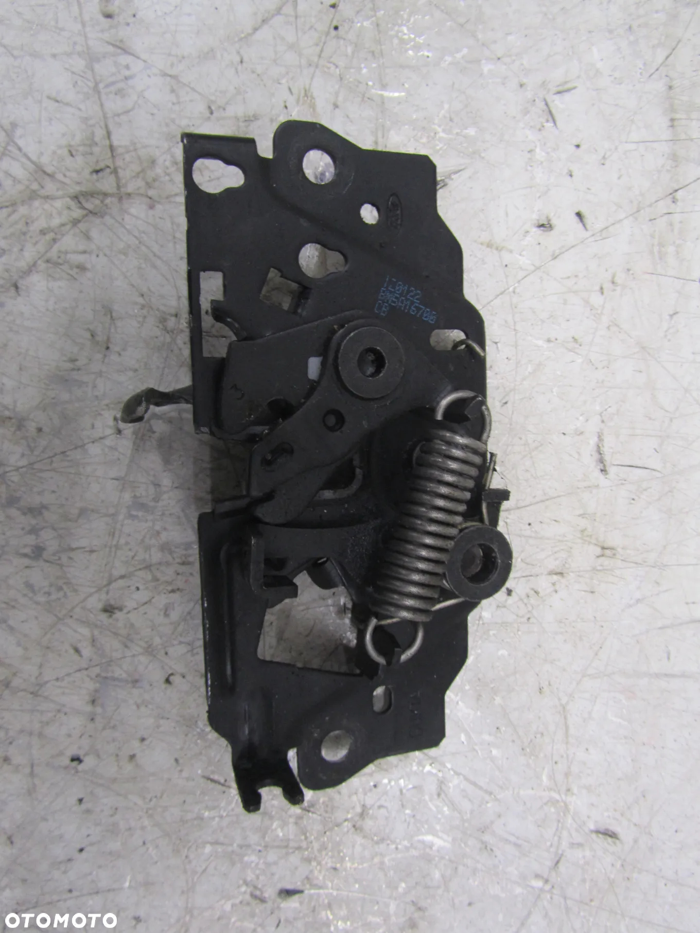 ford custom 13->zamek maski - 2