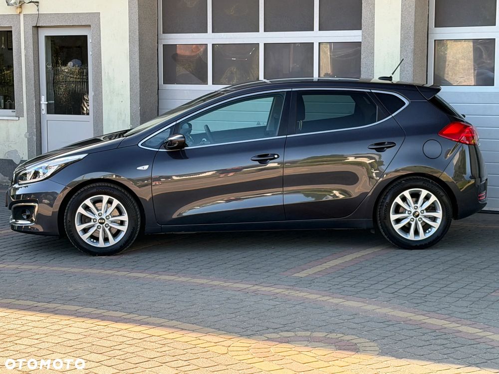 Kia Ceed 1.6 GDI Dream-Team Edition - 6