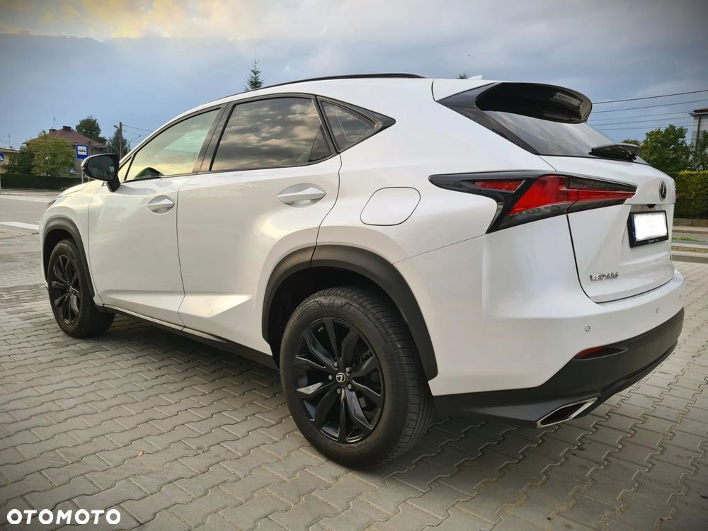 Lexus NX 300 - 4