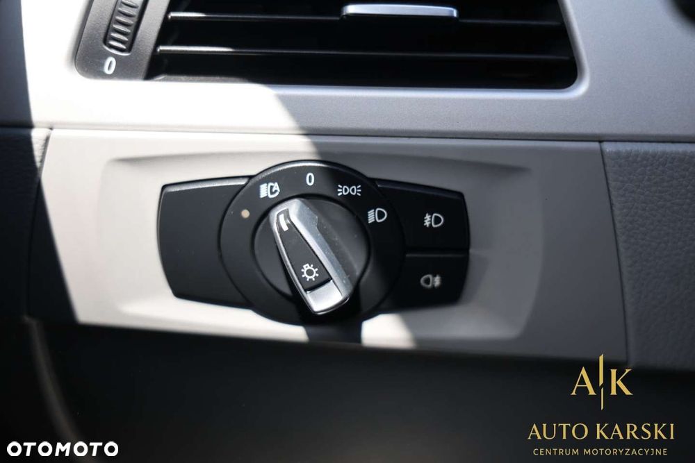 BMW Seria 3 - 30