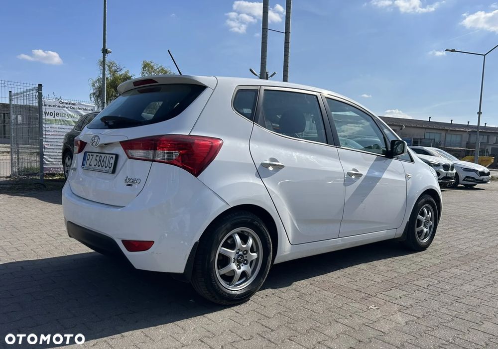 Hyundai ix20 1.4 Classic + - 4