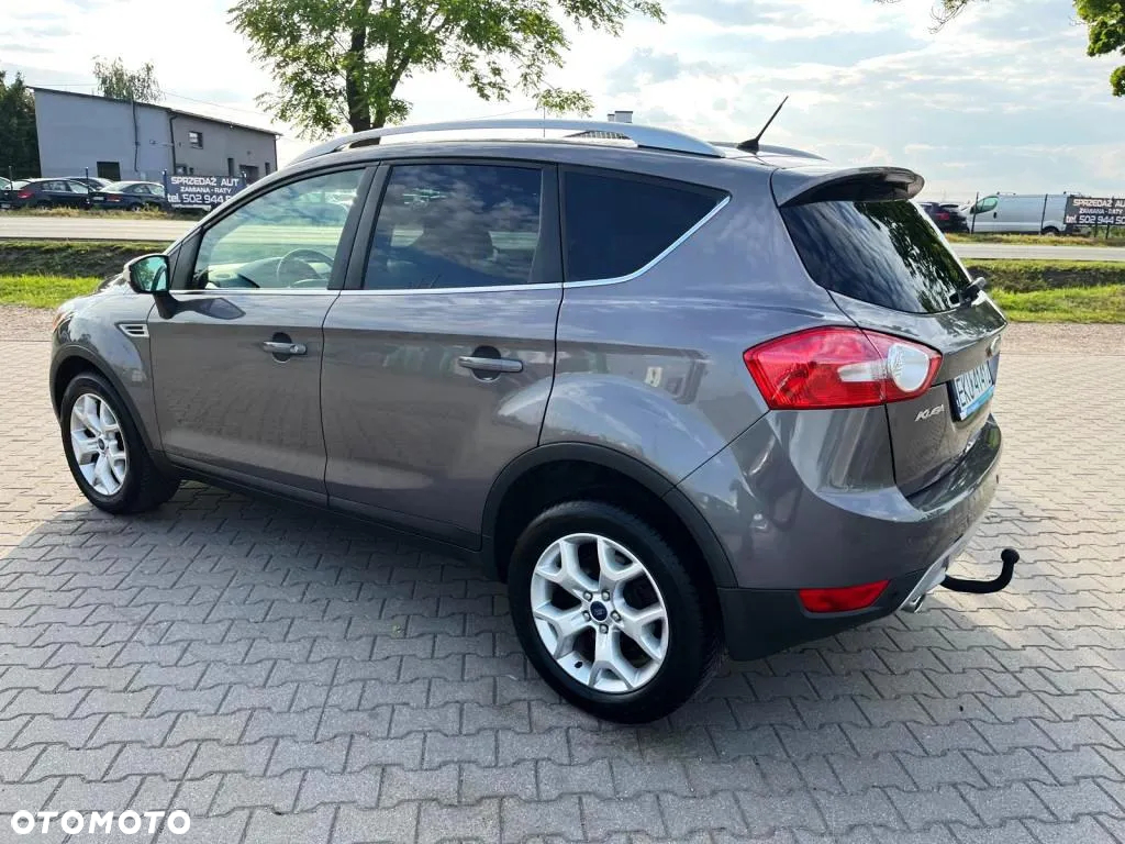 Ford Kuga 2.0 TDCi Titanium - 14