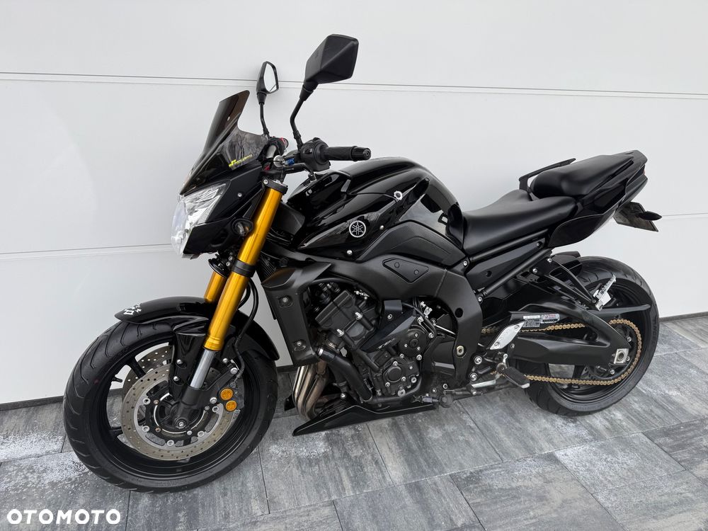 Yamaha FZ8 - 8