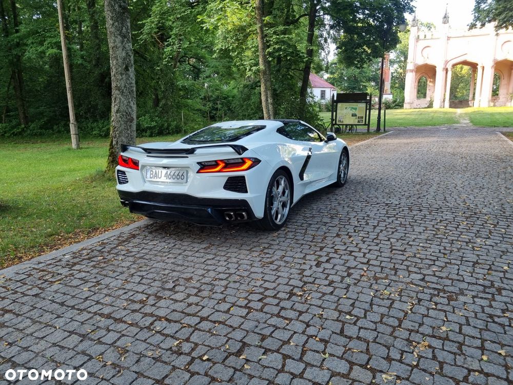Chevrolet Corvette - 7