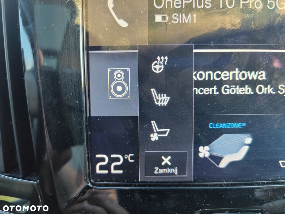 Volvo V90 Cross Country T6 AWD Geartronic Pro - 25