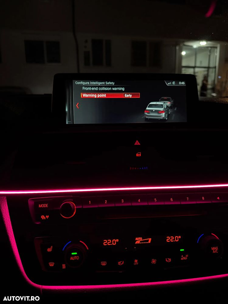 BMW Seria 3 320d Aut. M Sport - 23