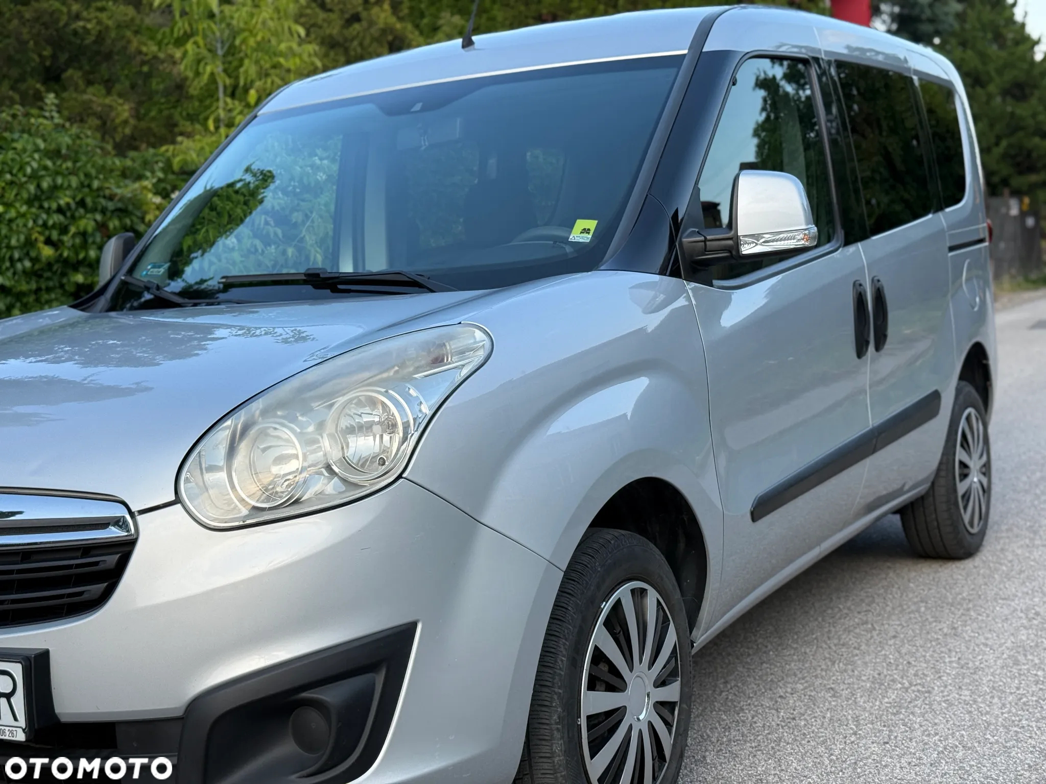 Opel Combo Tour 1.4 Enjoy - 35