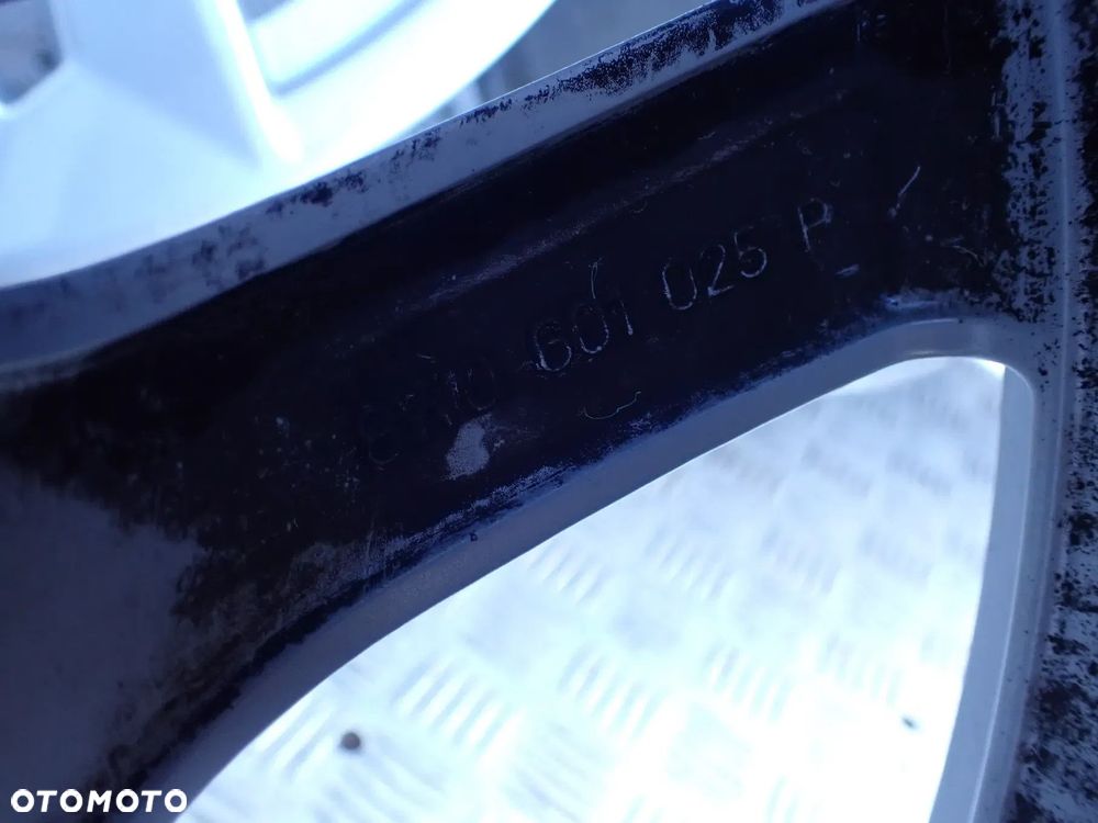 FELGI ALUMINIOWE 8W0601025P 7X17 ET42 5X112 - 9