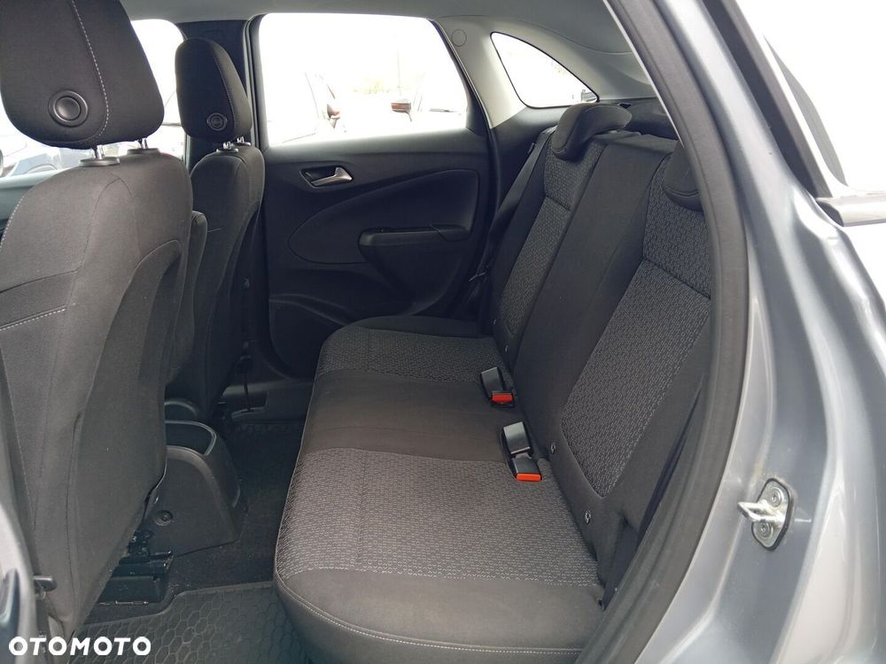 Opel Crossland X - 13