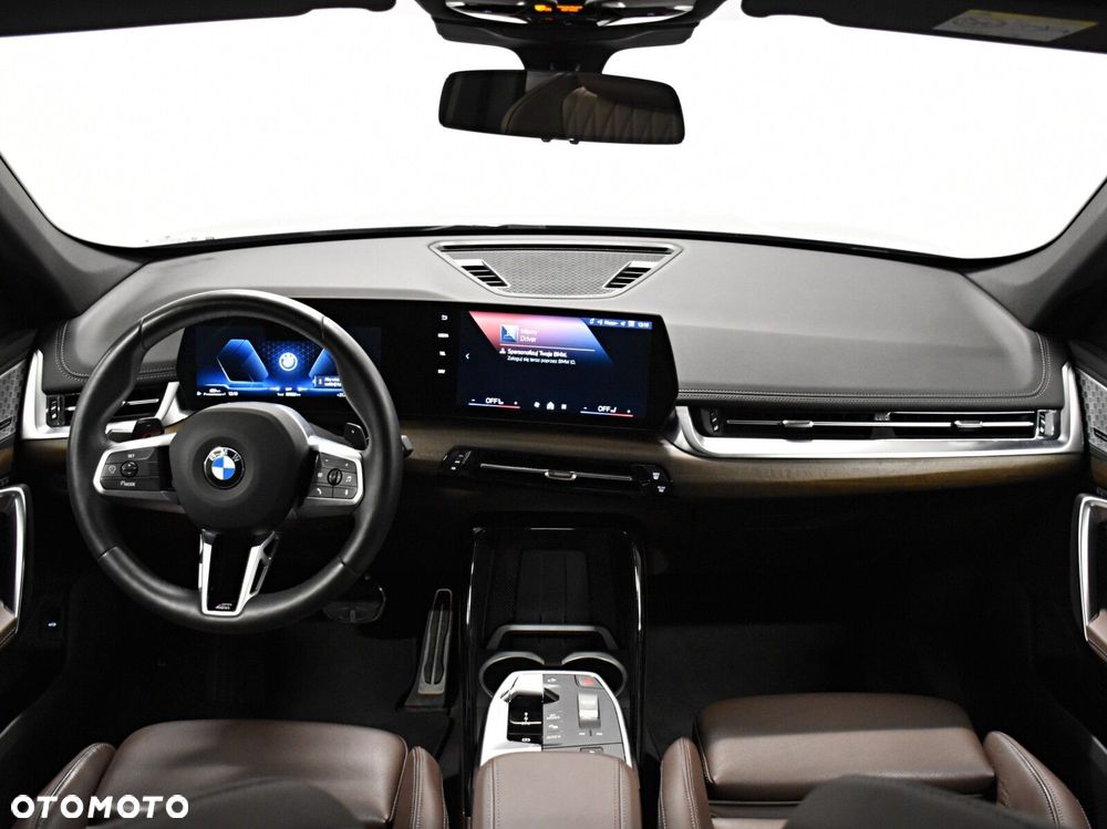 BMW X1 - 13