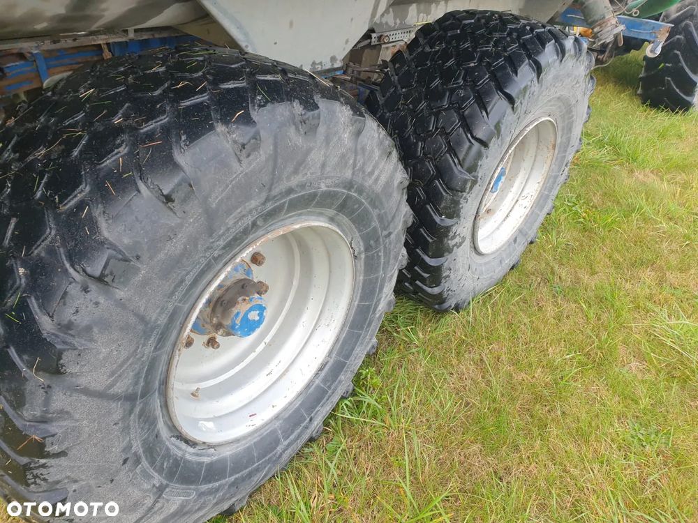 Deutz-Fahr K610 - 24