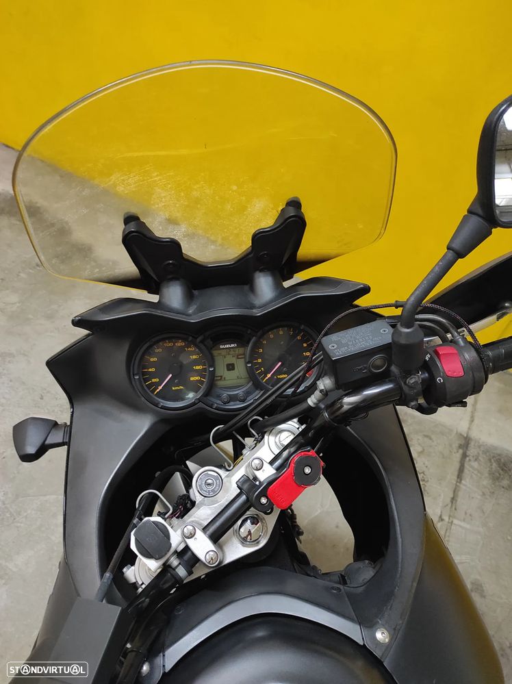 Suzuki v-strom - 3