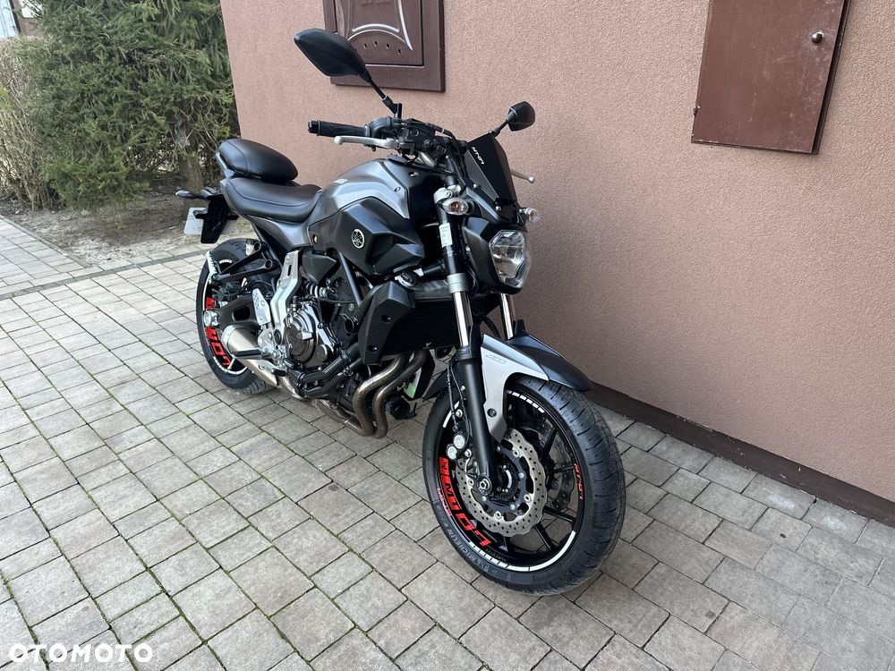 Yamaha MT - 13