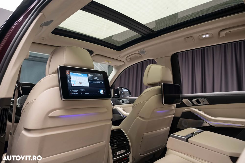 BMW X7 - 34