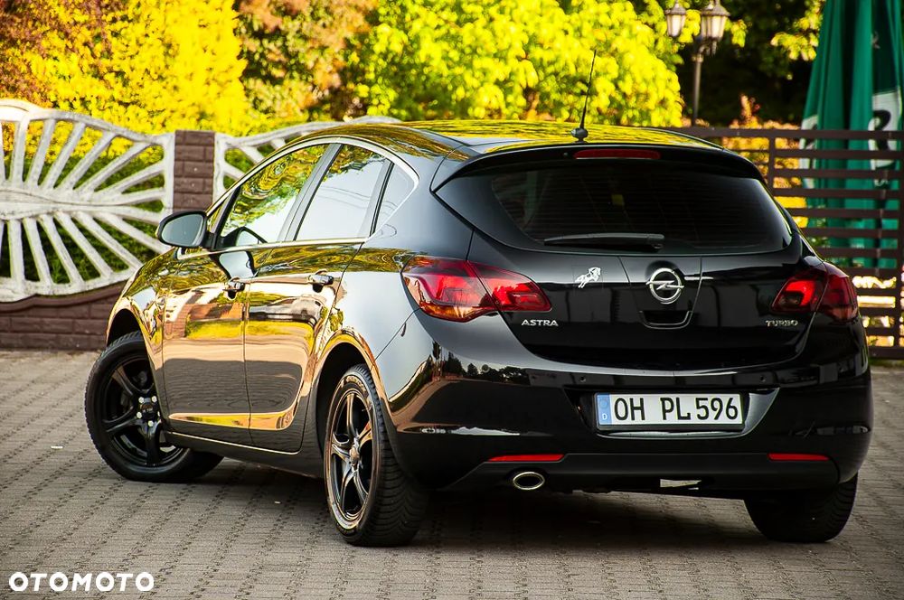 Opel Astra 1.4 Turbo Edition - 14