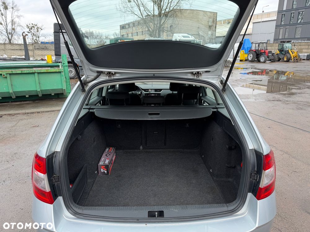 Skoda Octavia 1.6 TDI SCR Ambition - 21