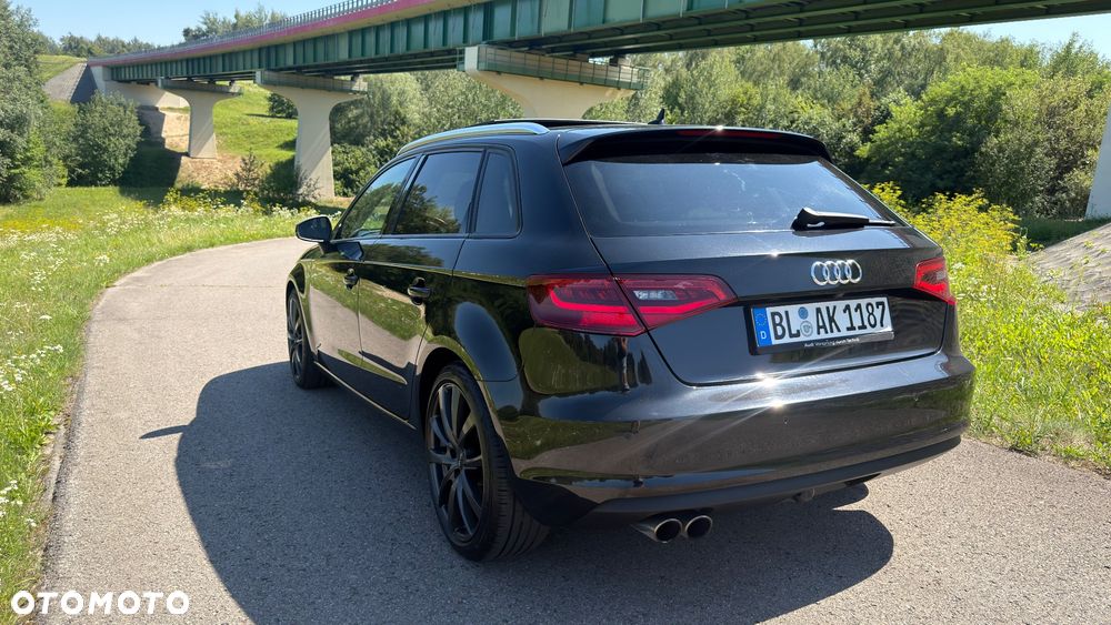 Audi A3 Sportback 1.8 TFSI S tronic S line Sportpaket - 24