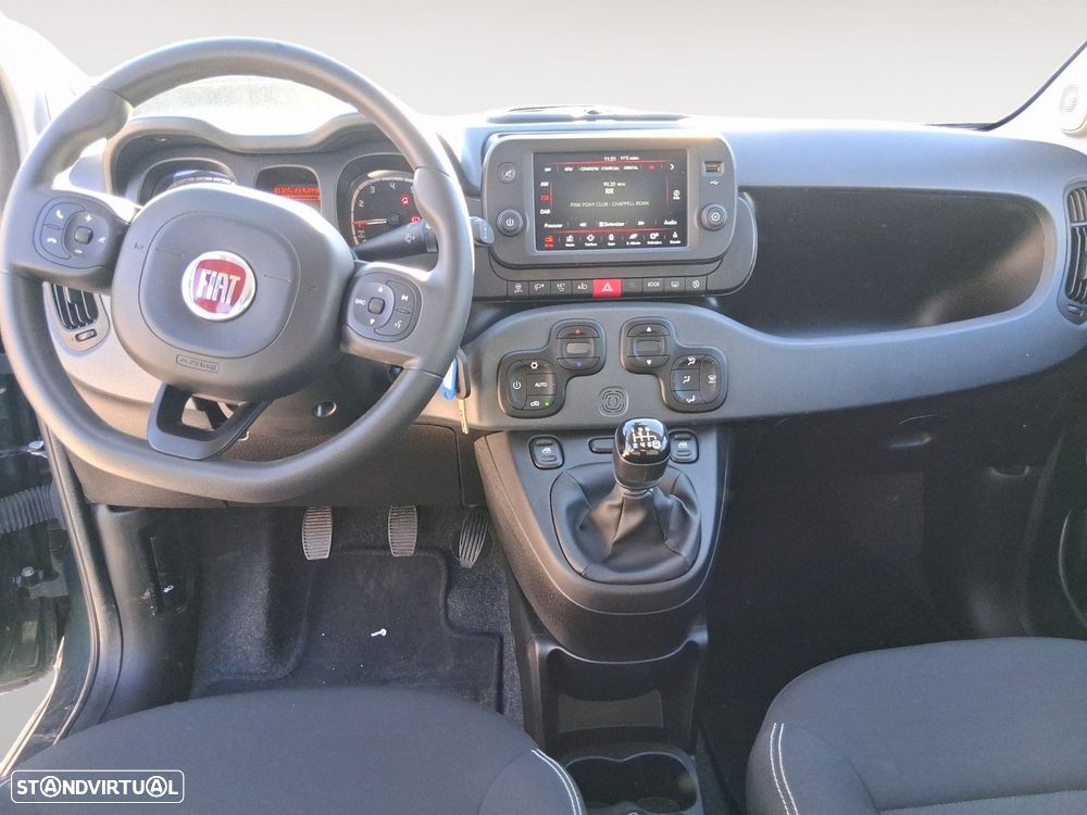Fiat Panda 1.0 Hybrid City Cross — fotografia 10