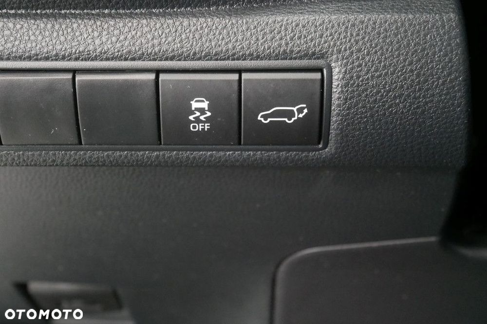 Toyota Corolla 1.8 Hybrid Style - 18