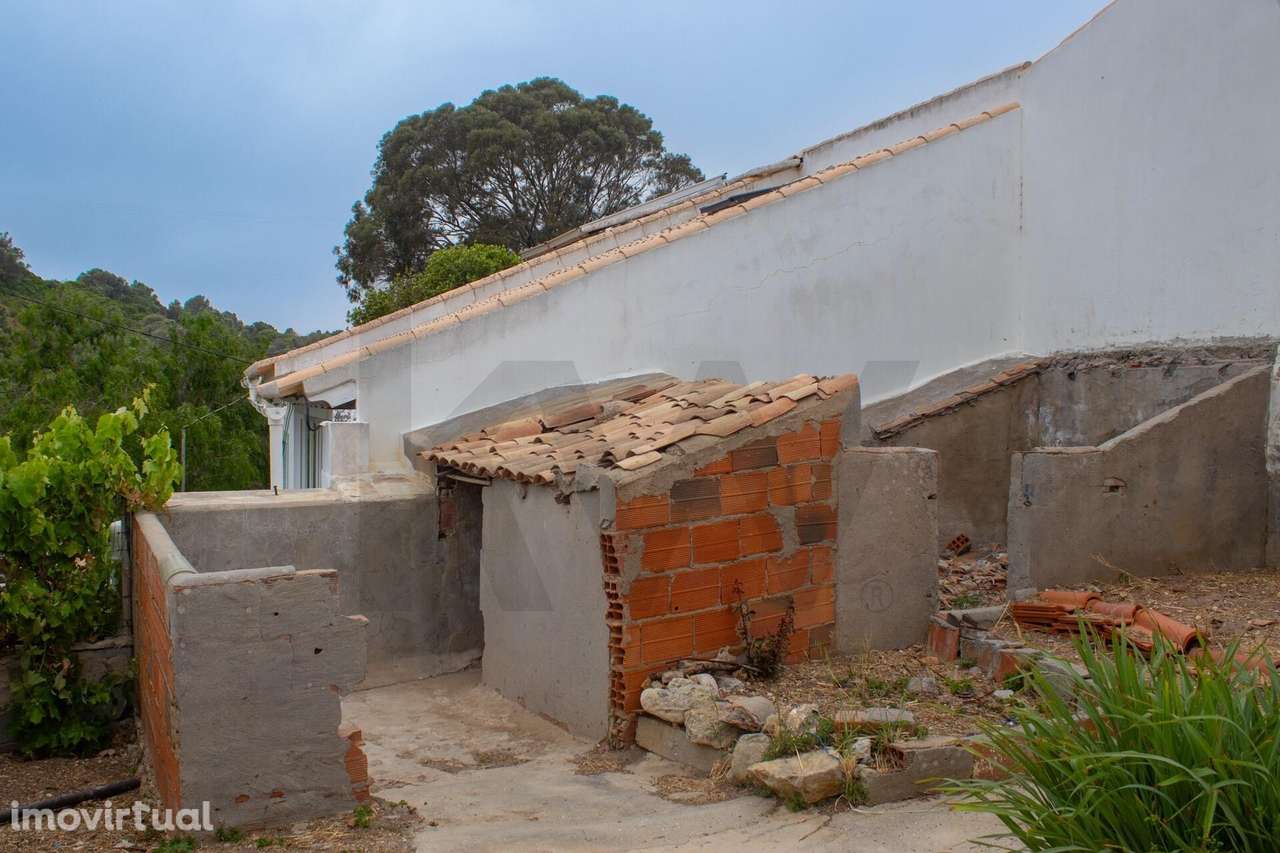 Prédio Urbano  -  Hortas do Tabual - Grande imagem: 5/10