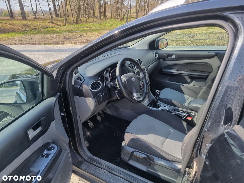 Ford Focus 1.8 TDCi Trend - 10